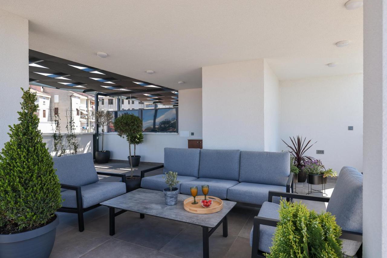 Leonardo Luxury Residence 2 Penthouse With Jacuzzi Zára Kültér fotó